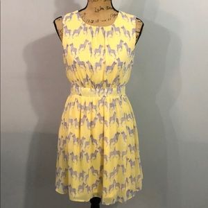 Adorable Yellow Zebra Dress w/open Back sz medium